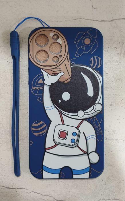 Чехлы на iPhone 12, 12 mini, Pro, ProMax (Астронавт)
