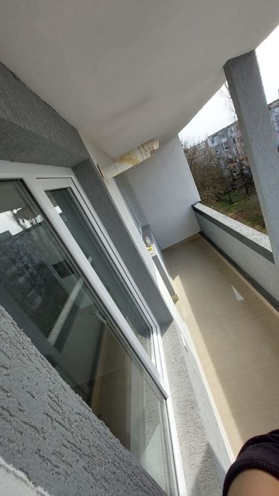 Amenajari interioare,instalatii sanitare,instalatii electrice