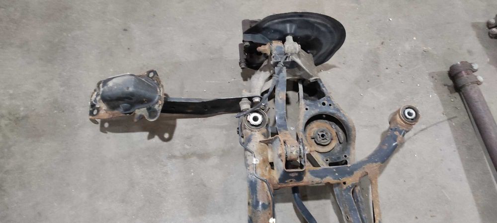 Punte spate axa spate volkswagen vw passat b6 2005-2010 break berlina