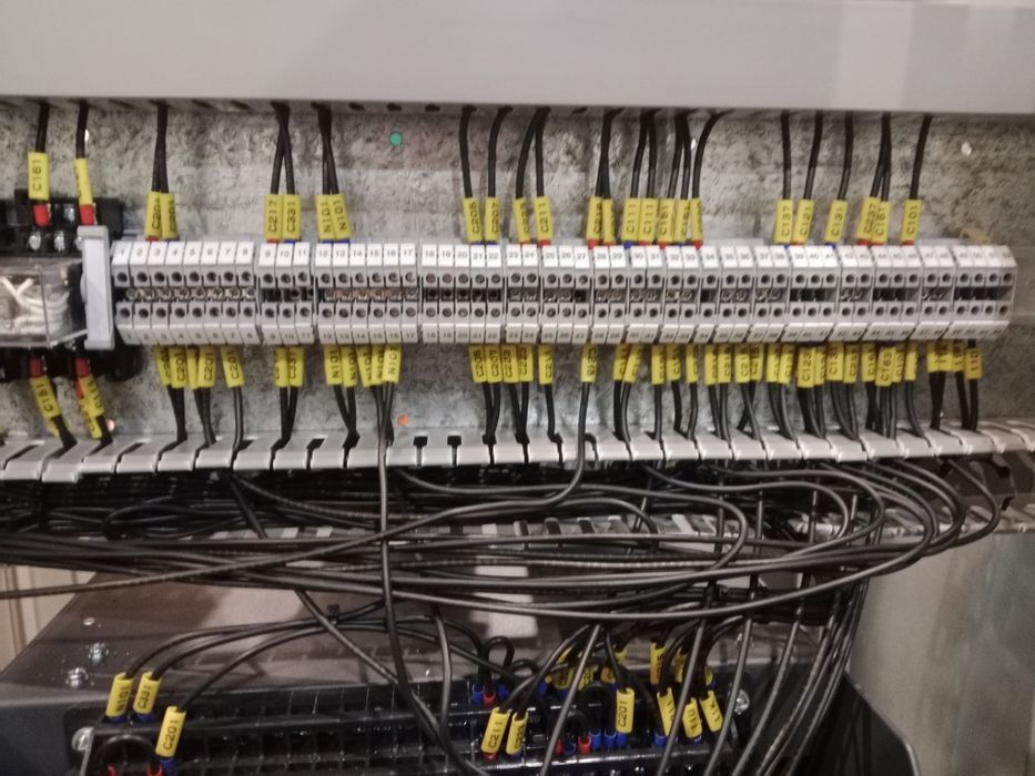 Услуги электрика все виды работ