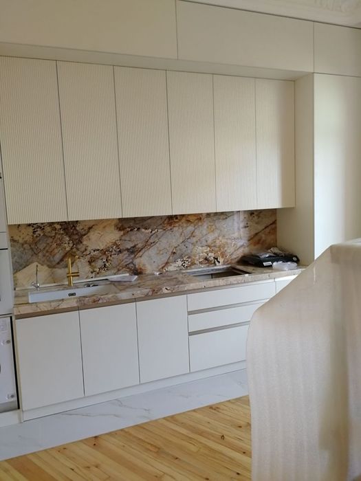 Сборка и установка корпусной мебели.