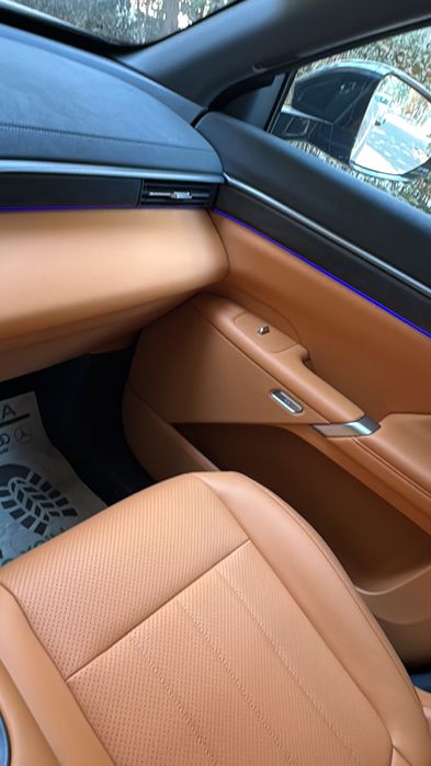 Продаю свою машину