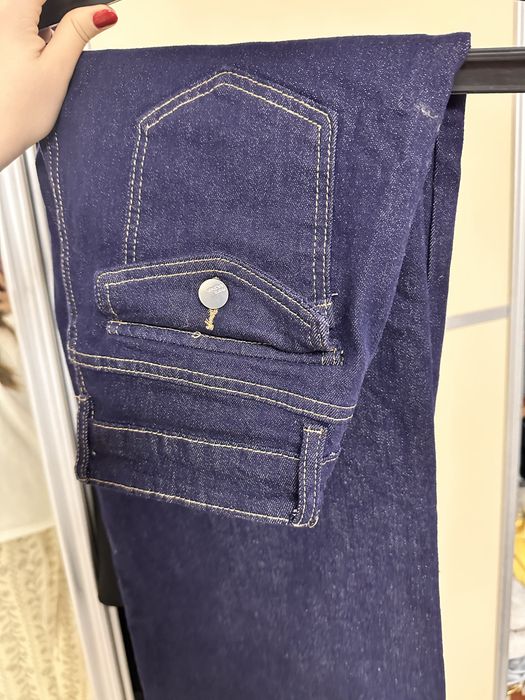 Продаю темные Джинсы