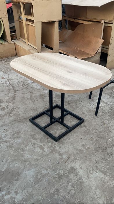 Столы для кафе и ресторан