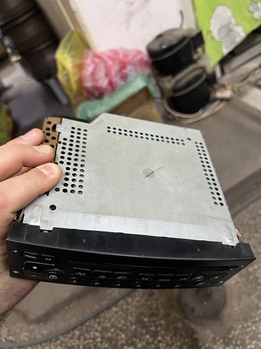 Радио за СД Пежо Ситроен  Работещо перфектно - тествано !