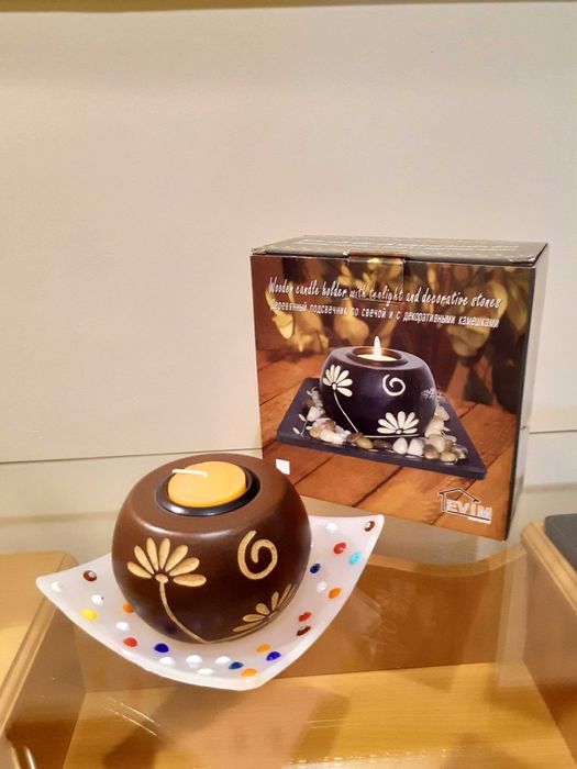 Сувениры. Подсвечник из дерева. Рамки.