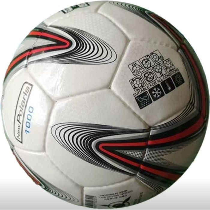 Оригинальные футбольные мячии