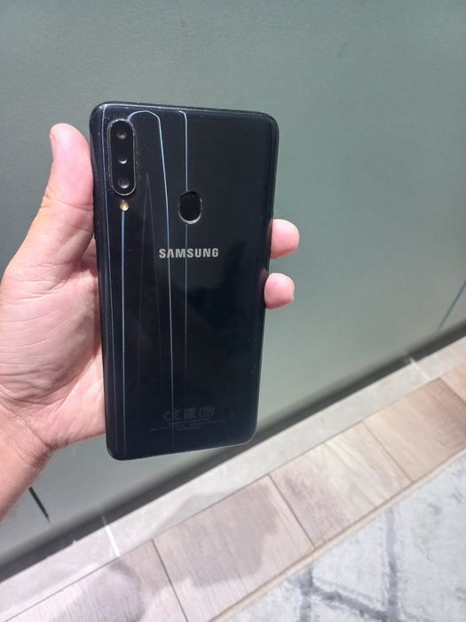 Продам Samsung A20S