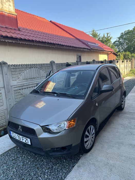 Vand Mitsubishi Colt