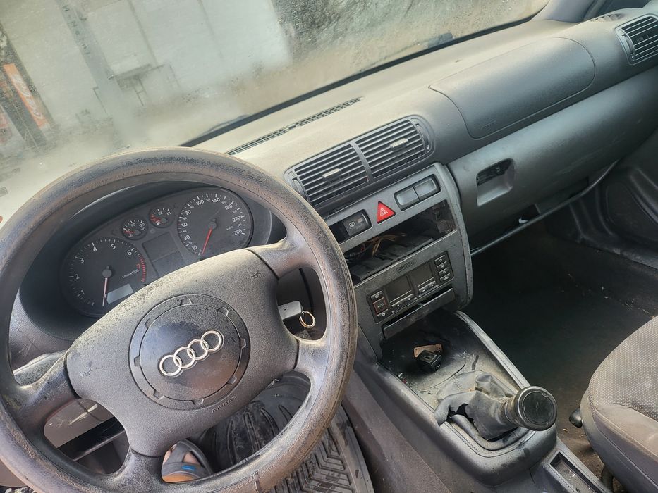 Ауди а3 1.6 бензин НА ЧАСТИ