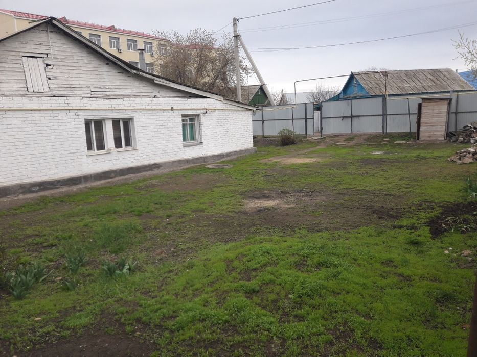 Продам дом частный с большим двором