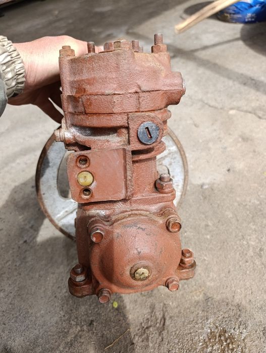 Компрессор ЗИЛ 130