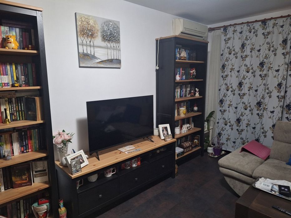 Vand Apartament  3 camere