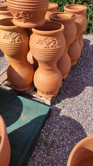 Глинени делви ,керамика,кашпи ,саксии