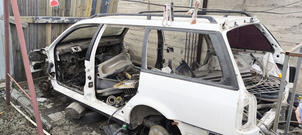 Фольцваген Пассат б4