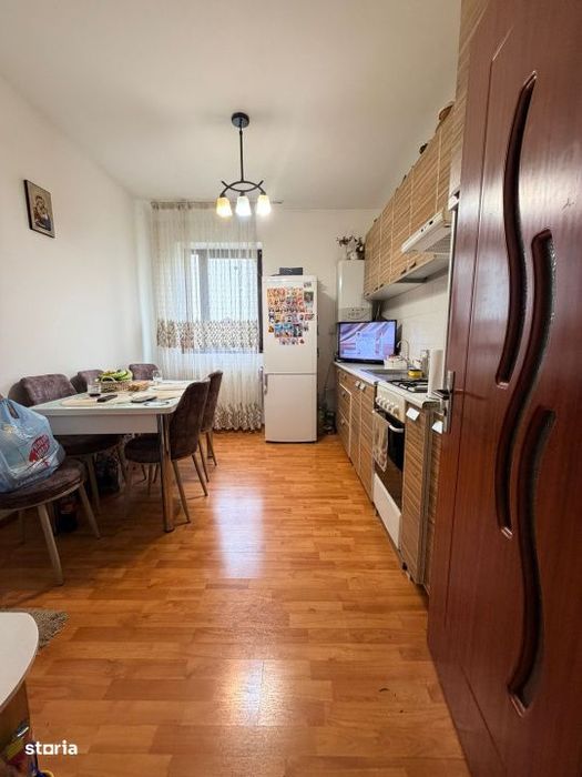 Apartament 2 camere decomandat cu boxa si parcare, Ford