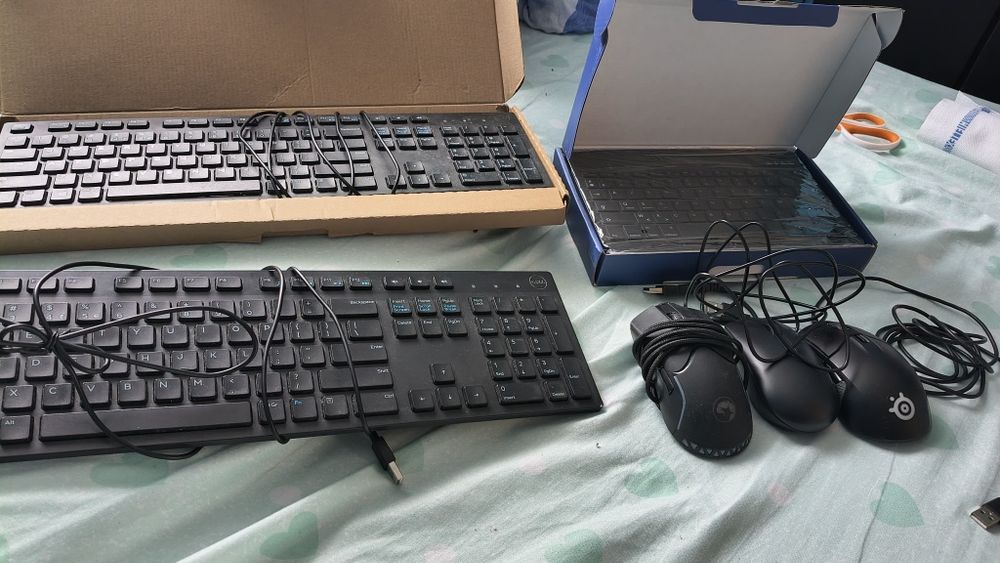 Tastaturi Mouse Wireless Dell Steelseries Sensei 310