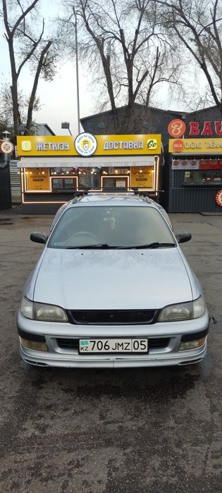 Тойота Калдина 1996 г