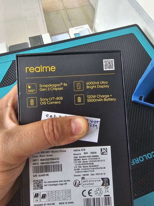Realme GT6, 8/256 GB, Sigilat, Garanție