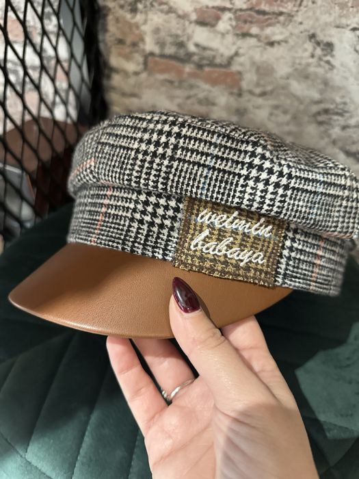 Стилна дамска барета