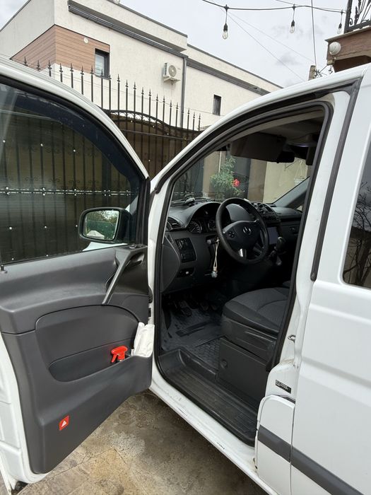 De vanzare ,Merceds vito 5+1