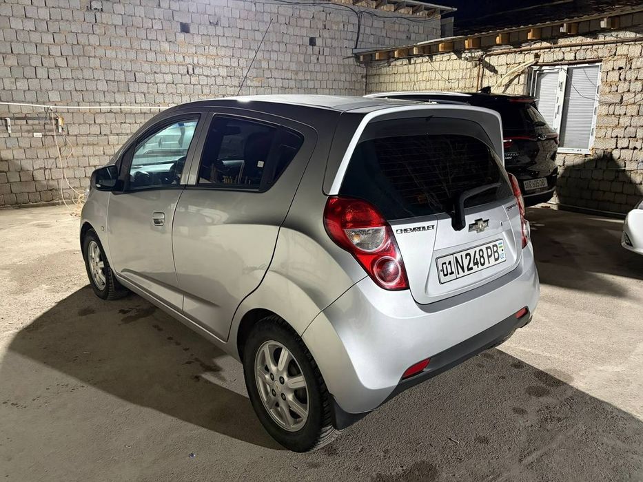 Chevrolet Spark 2015 — 2