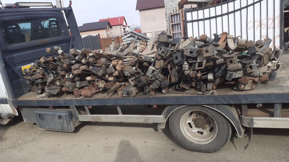 Se oferă montaj arcuri de greutate Sprinter Crafter Iveco Ford Fiat au