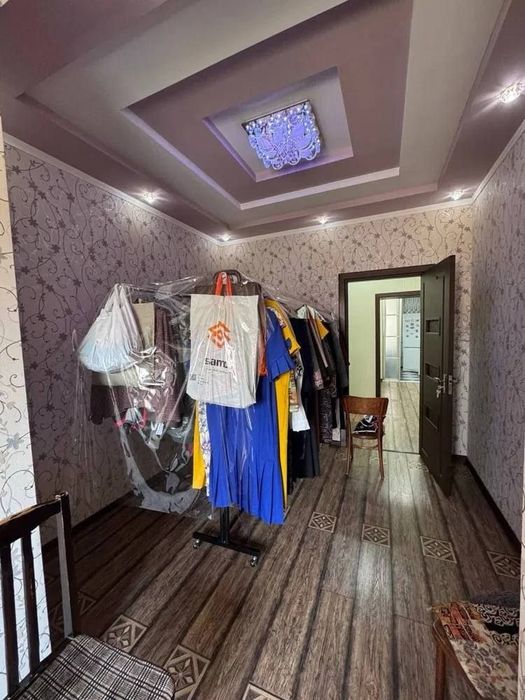 Ш.Руставели высокопотолочка  квартира 3х комнатная  81кв,м срочно