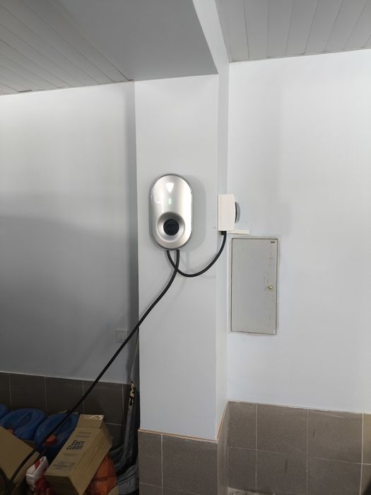 Услуги электрика недорого услуга