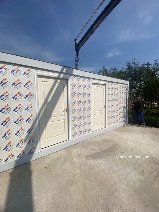 Vand containere modulare tip birou 6 x 2.40m