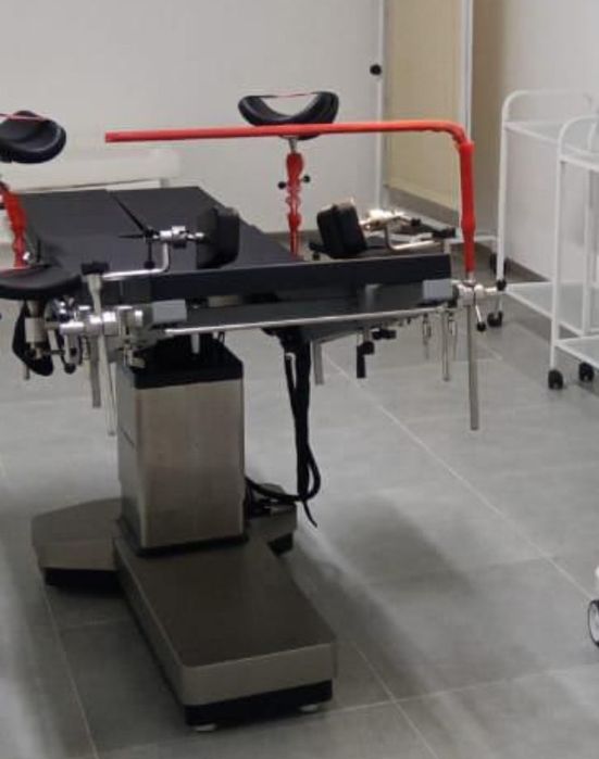 Операцонный стол