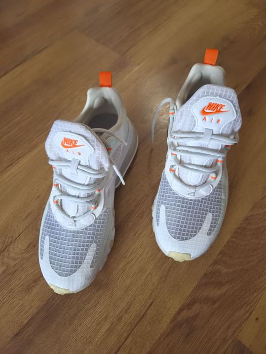 Nike air дамски маратонки 38 номер