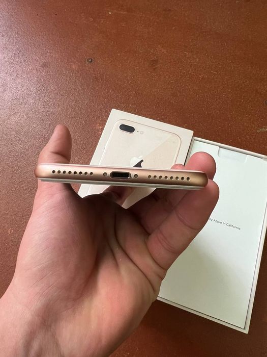 Iphoone 8plus 64gb srochna