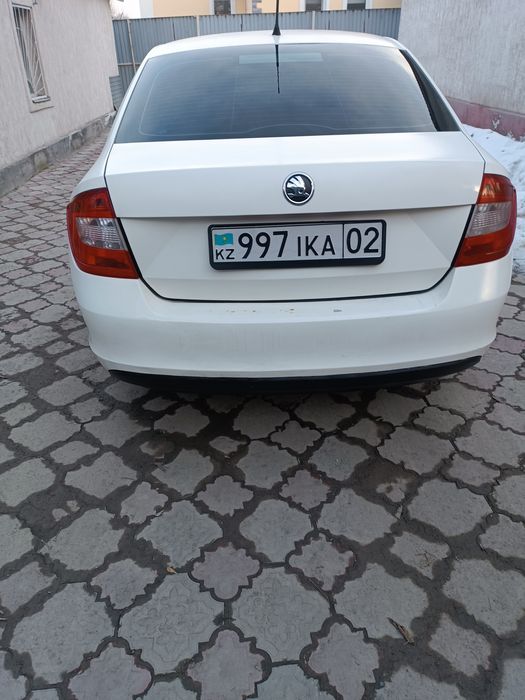Продам Шкода рапид