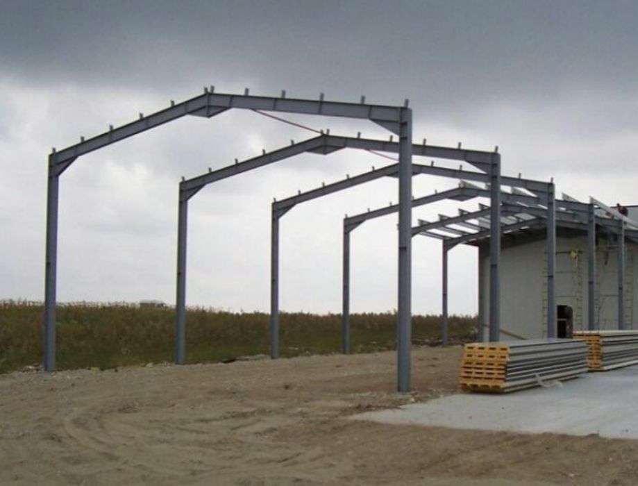 Vand hale structuri metalice
