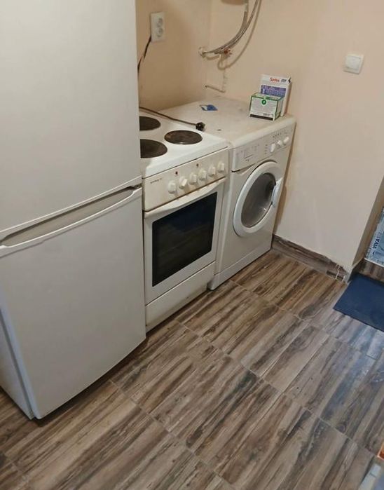 Къща, под наем, с.Чепинци