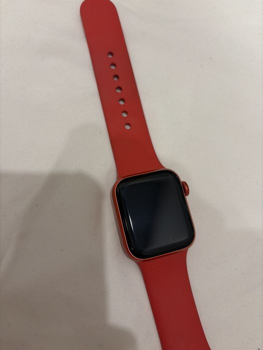 Apple Watch Series 6 (GPS)