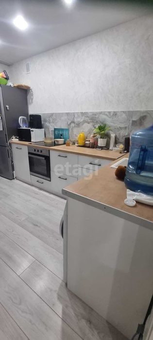 Продам 2 комнатную квартиру