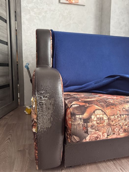 Продам диван раскладной