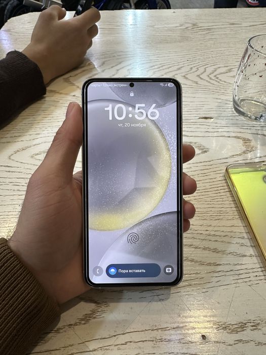 Samsung(Galaxy S24+)256GB