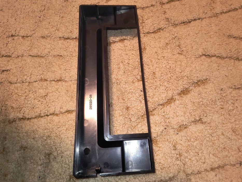 пластмасова рамка за cd плеър за BMW E39