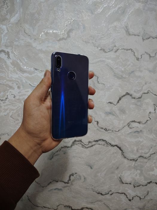 Redmi Note 7 Sotiladi 4/64 Holati ideal