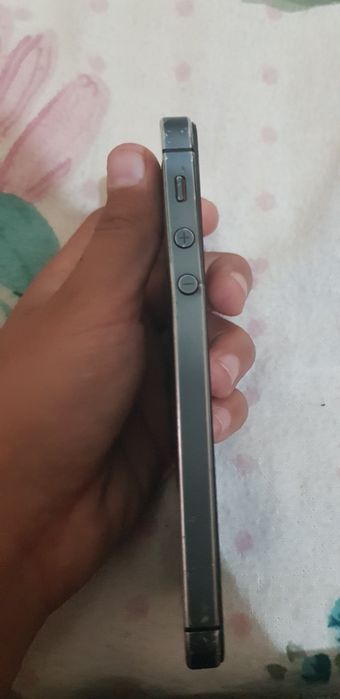 Iphone 5 se sotiladi