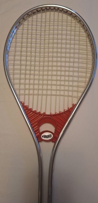 Тенис ракета Stomil и спортен сак Fisher за тенис ракета