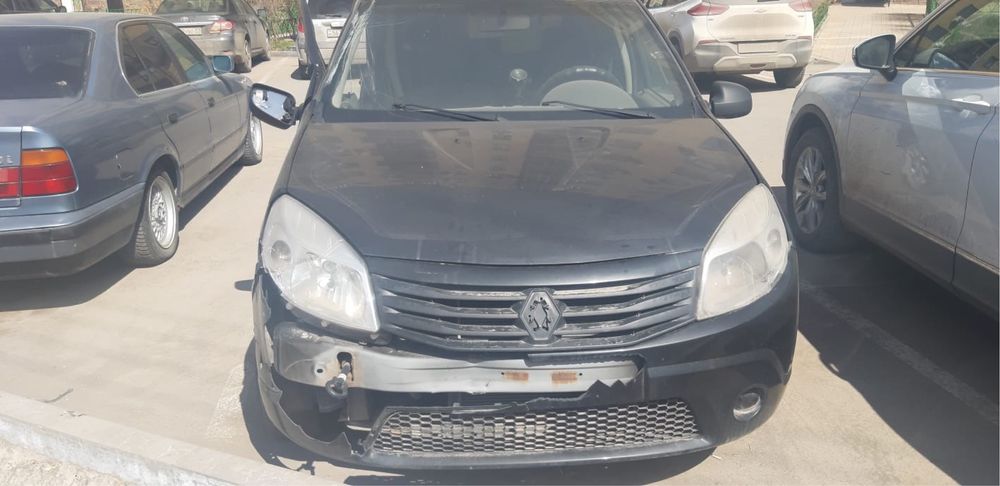 Рено сандеро 2014