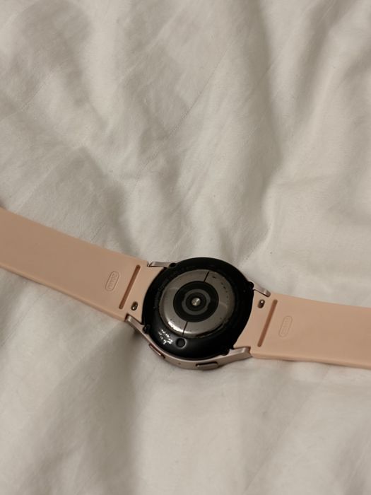 Samsung Galaxy Watch 5 40mm — оригинал, полностью рабочие