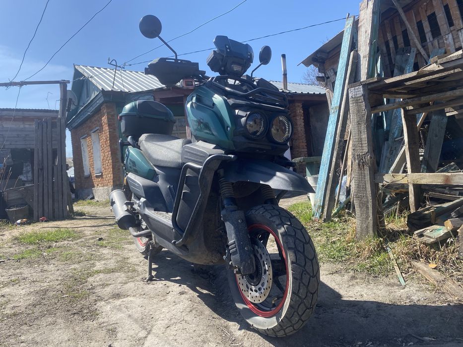 Продам скутер Танк