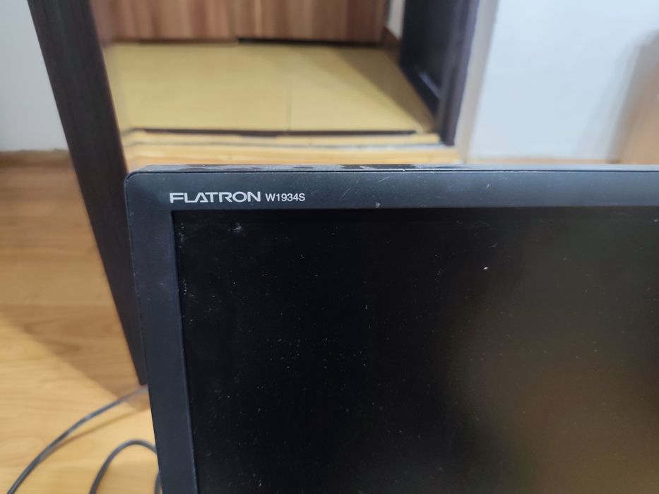 monitor LCD de 19 inch LG Flatron W1934S