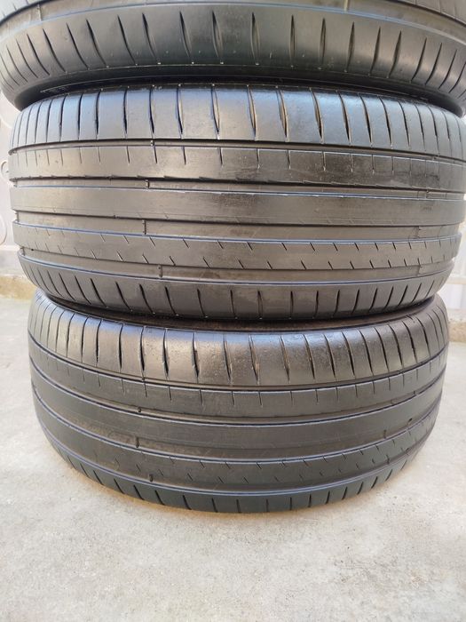 245 45 R19 Shina Michelin