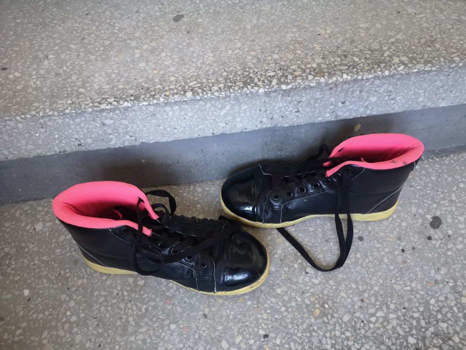 Детски кецове 34 н кожа